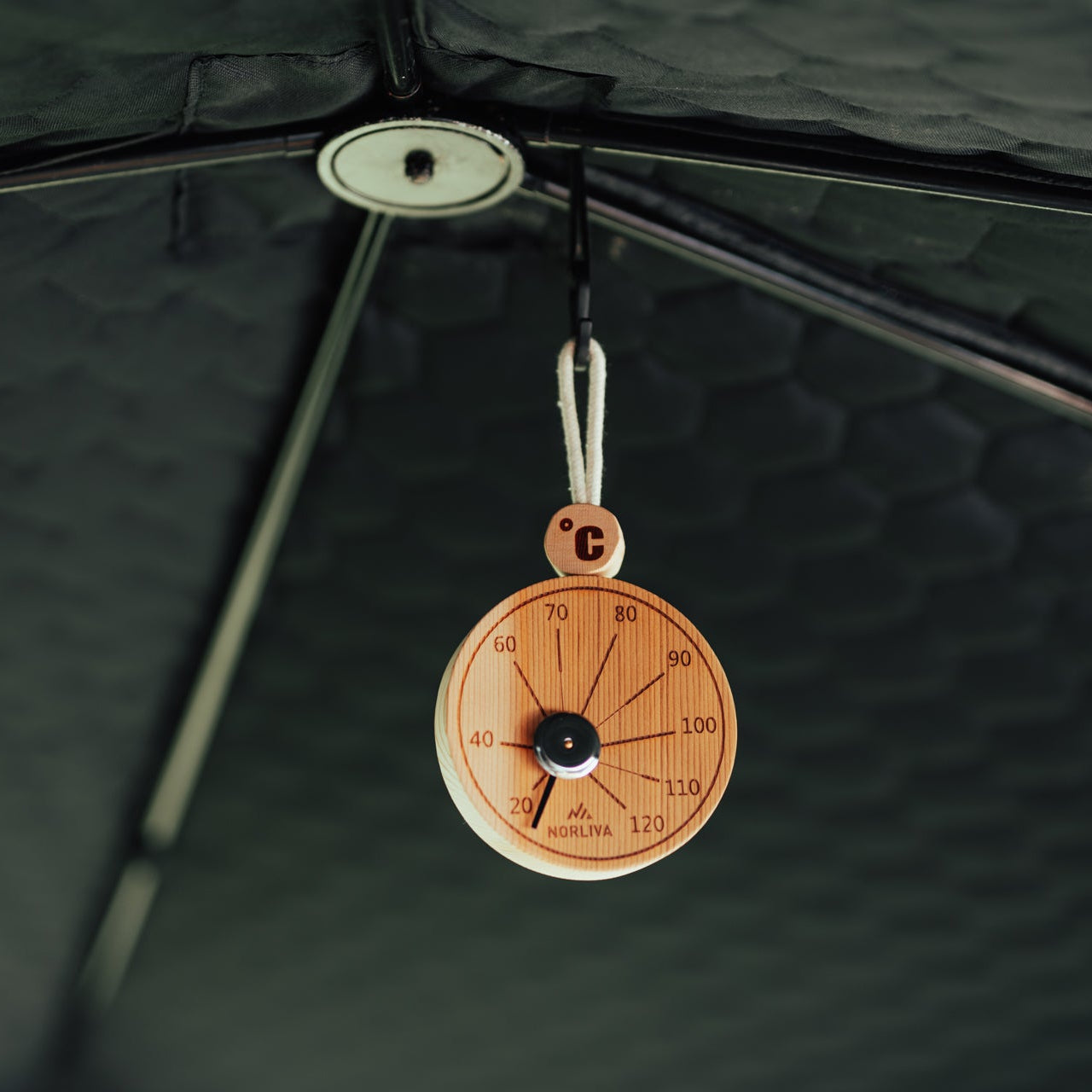 Set: Saunatent Isen 2.0 + Saunaoven + Sauna-accessoires + Regenbescherming + Tweetraps bank