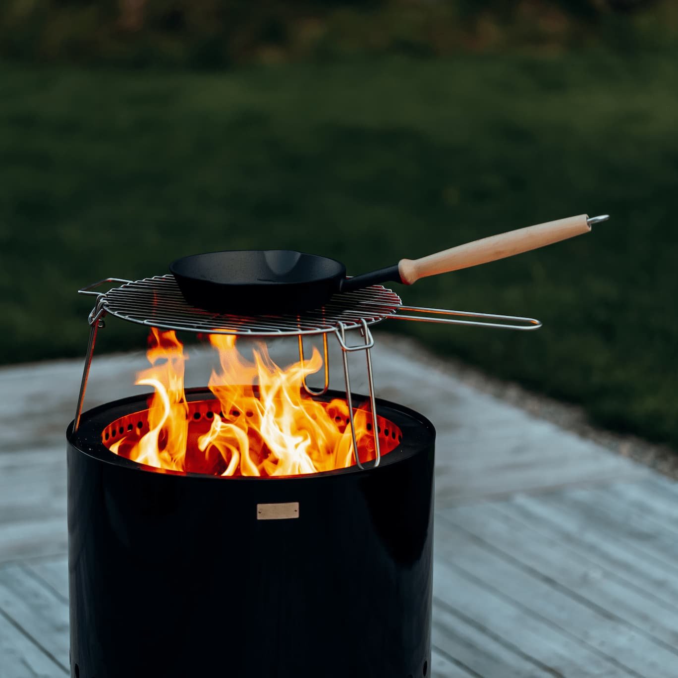 Set : Senja Pluss + couvercle + grille + pare-étincelles